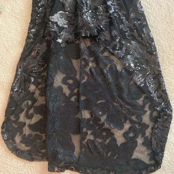 VENUS NWT velvet/beaded high/low dress - Picture 9 of 13
